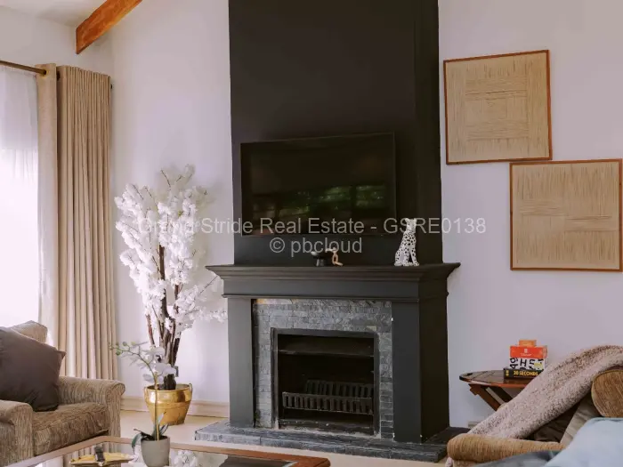 Townhouse/Cluster to Rent in Borrowdale, Harare