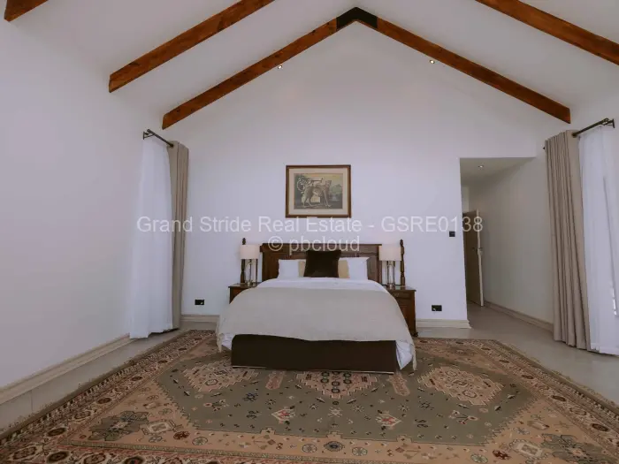 Townhouse/Cluster to Rent in Borrowdale, Harare