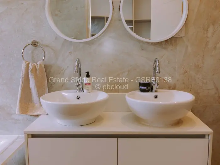 Townhouse/Cluster to Rent in Borrowdale, Harare