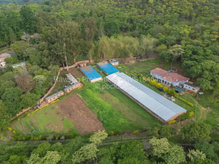 4 Bedroom House for Sale in Umwinsidale, Harare