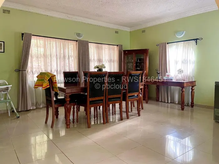 4 Bedroom House for Sale in Umwinsidale, Harare