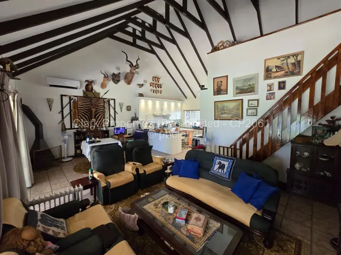 3 Bedroom House for Sale in Lake Chivero, Lake Chivero