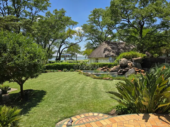 3 Bedroom House for Sale in Lake Chivero, Lake Chivero