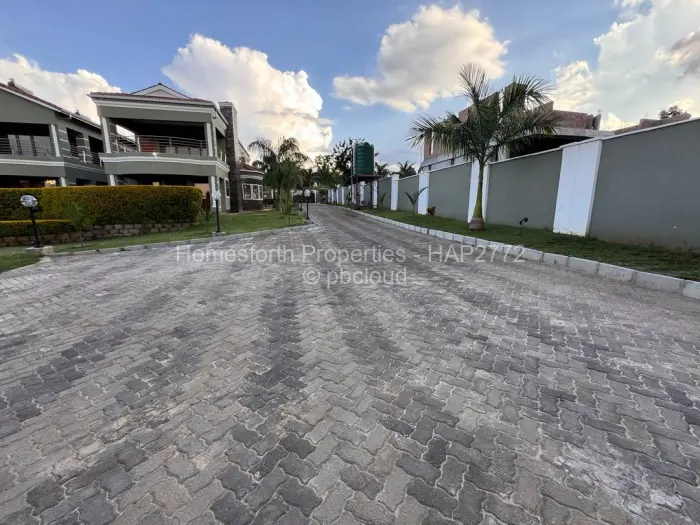 8 Bedroom House for Sale in Brookeview, Harare