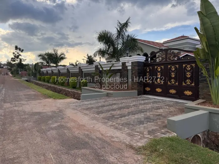 8 Bedroom House for Sale in Brookeview, Harare