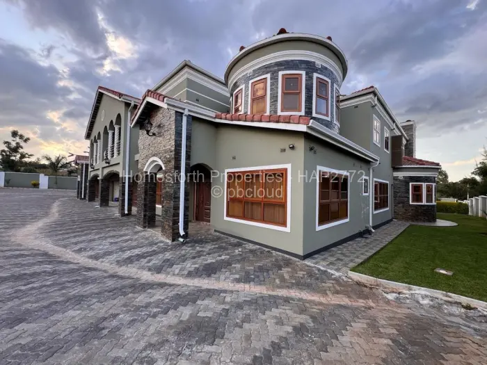 8 Bedroom House for Sale in Brookeview, Harare