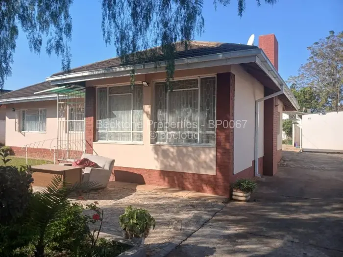 3 Bedroom House for Sale in Paddonhurst, Bulawayo