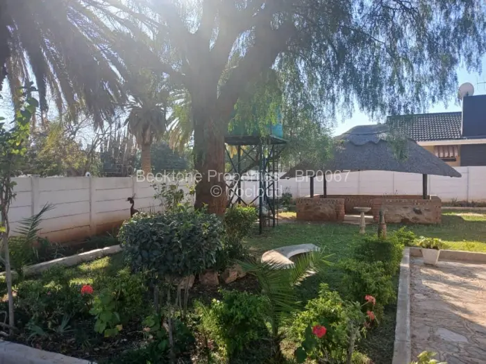 3 Bedroom House for Sale in Paddonhurst, Bulawayo