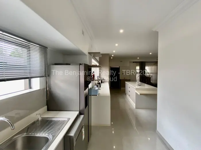 Townhouse/Cluster to Rent in Mount Pleasant, Harare