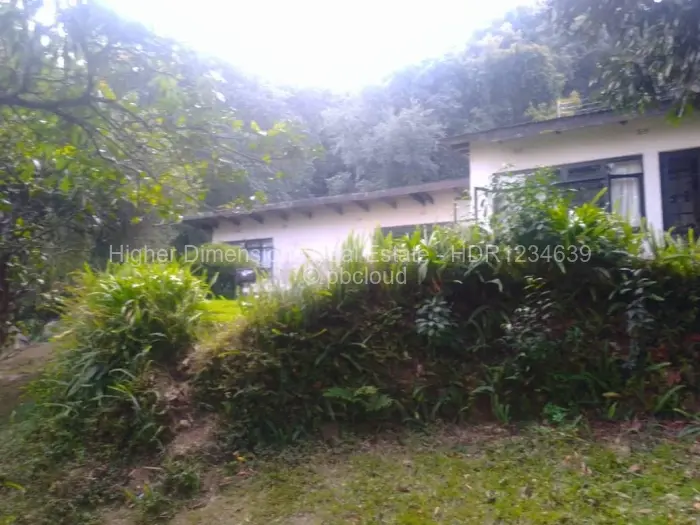 3 Bedroom House for Sale in Vumba, Vumba