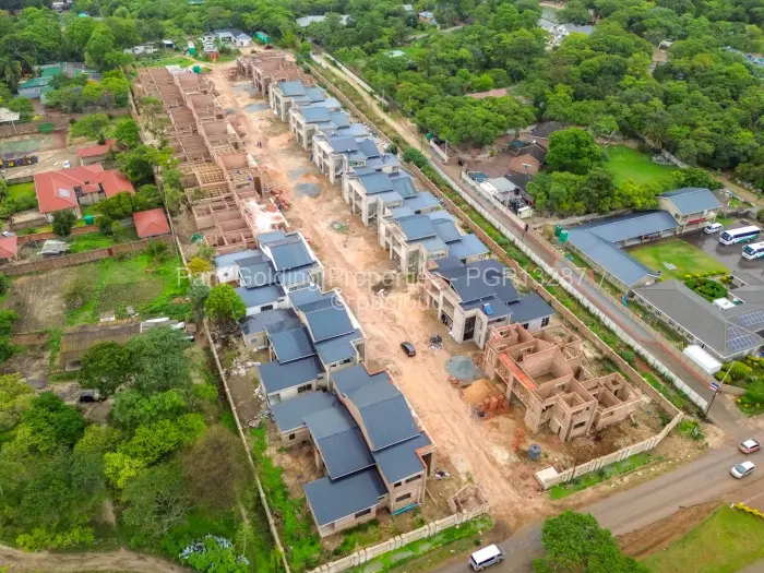 Townhouse/Cluster for Sale in Strathaven, Harare