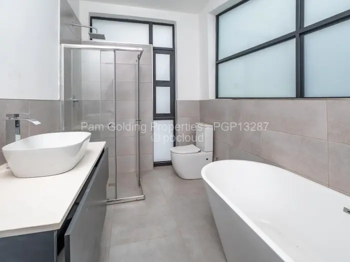 Townhouse/Cluster for Sale in Strathaven, Harare