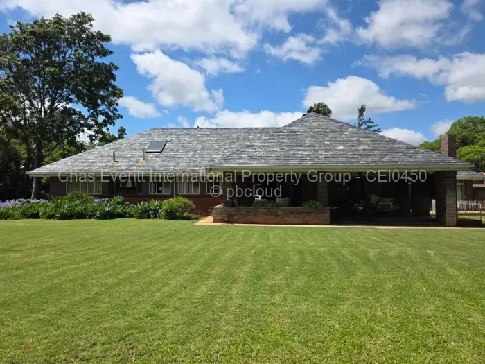 5 Bedroom House for Sale in Suburbs, Bulawayo