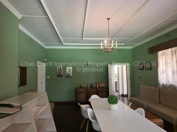 5 Bedroom House for Sale in Suburbs, Bulawayo