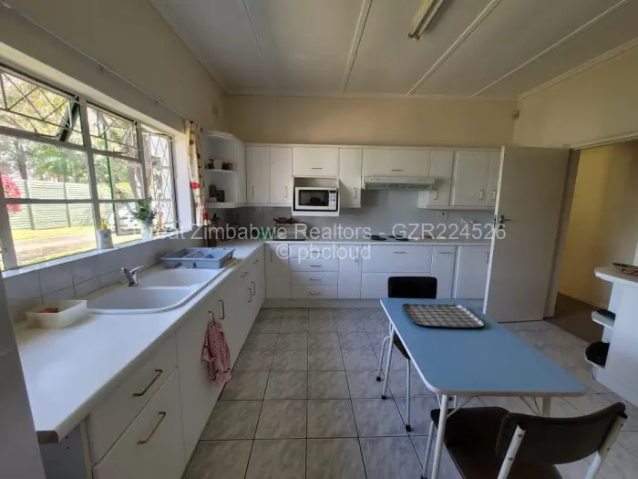 5 Bedroom House for Sale in Masvingo, Masvingo