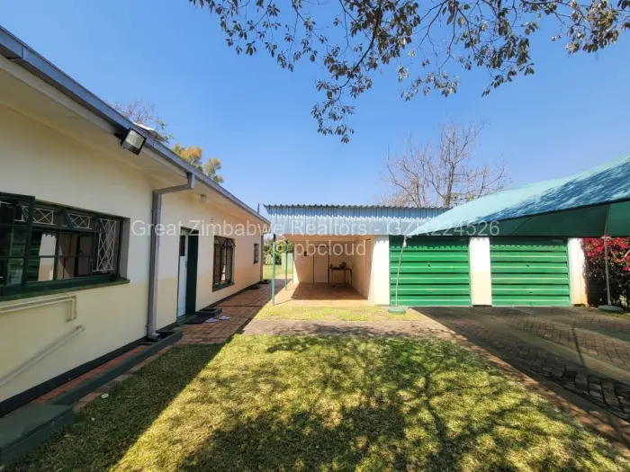 5 Bedroom House for Sale in Masvingo, Masvingo