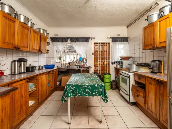 3 Bedroom House for Sale in Zimre Park, Harare