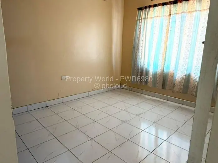 2 Bedroom Cottage/Garden Flat to Rent in Hatfield, Harare