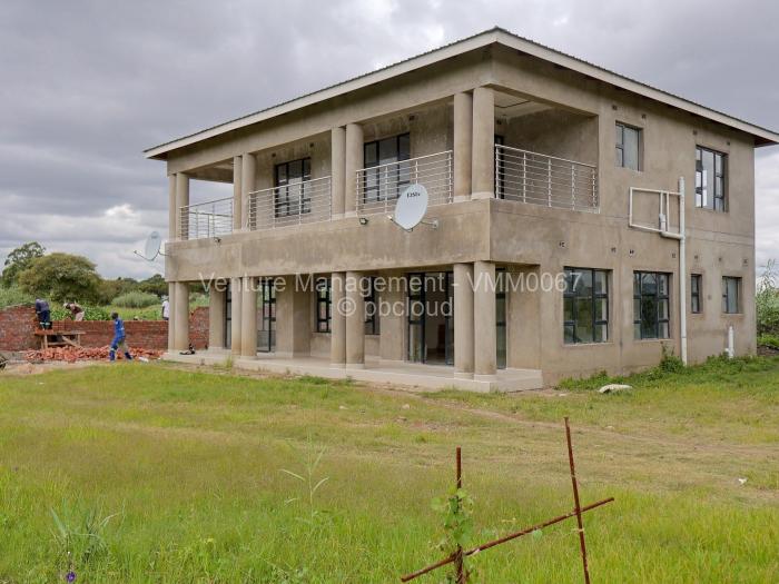 Townhouse/Cluster for Sale in Greendale, Harare