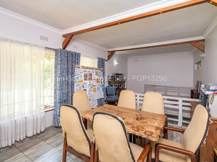 5 Bedroom House for Sale in Eastlea, Harare