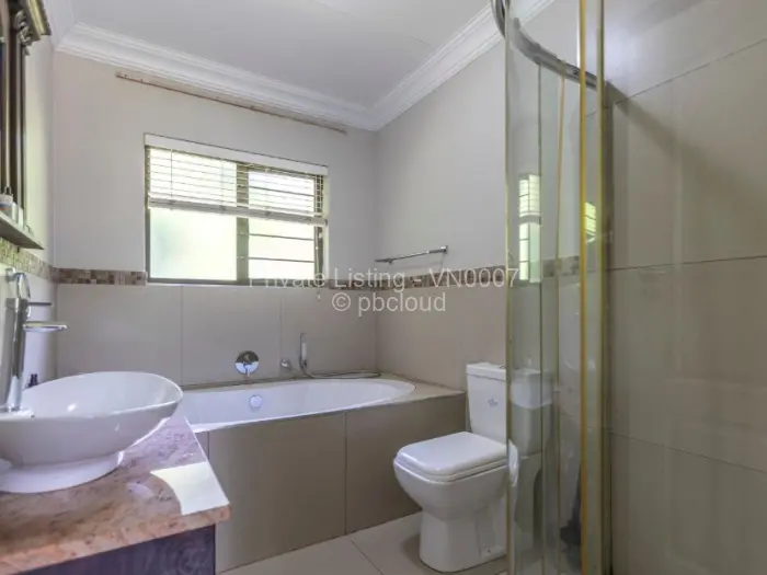 5 Bedroom House for Sale in Mount Pleasant, Harare