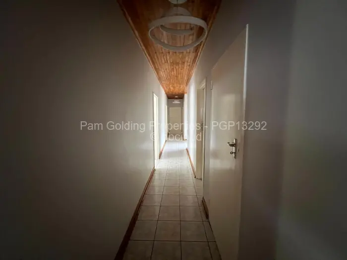 4 Bedroom House to Rent in Greendale