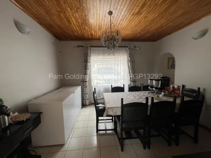 4 Bedroom House to Rent in Greendale