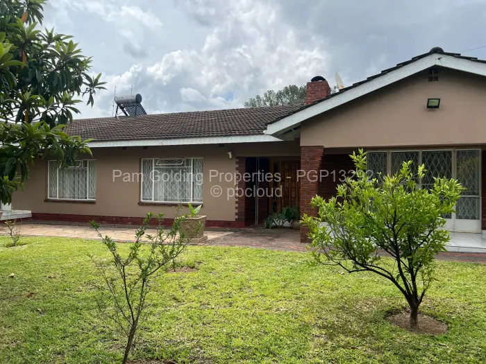 4 Bedroom House to Rent in Greendale