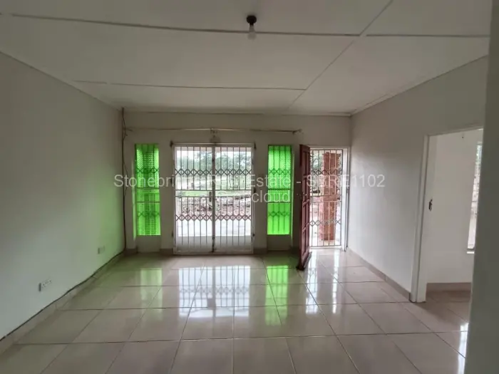 3 Bedroom House to Rent in Burnside, Bulawayo