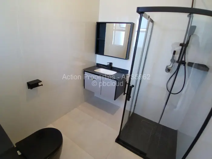 Flat/Apartment to Rent in Borrowdale, Harare