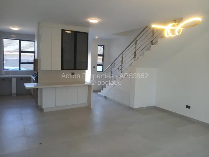 Flat/Apartment to Rent in Borrowdale, Harare