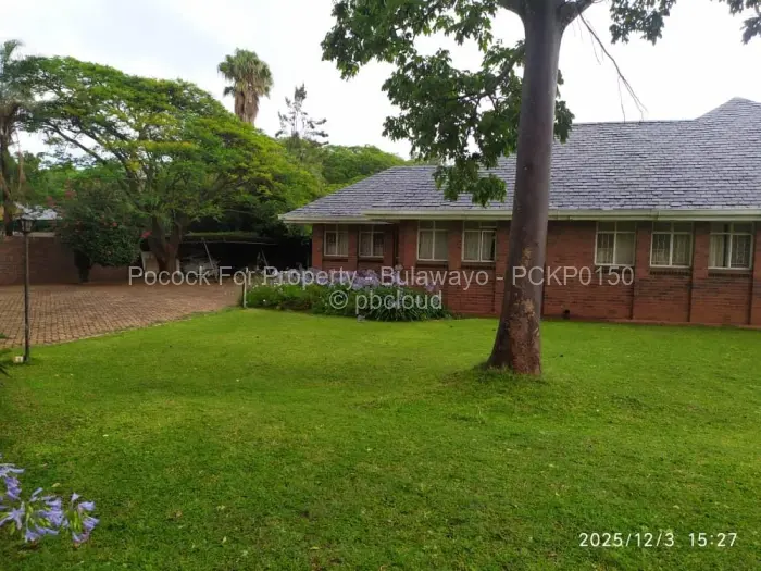 5 Bedroom House for Sale in Suburbs, Bulawayo
