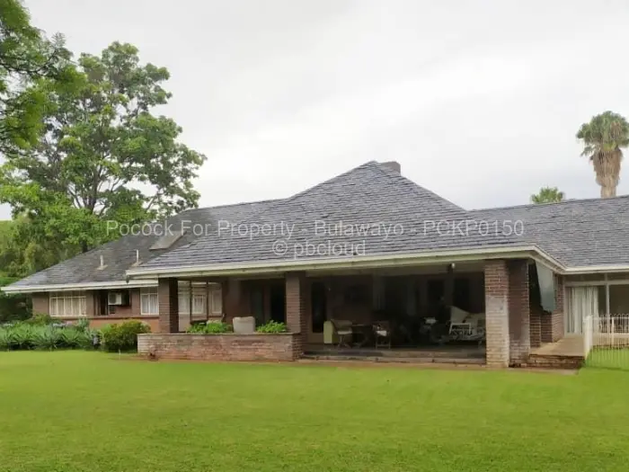 5 Bedroom House for Sale in Suburbs, Bulawayo