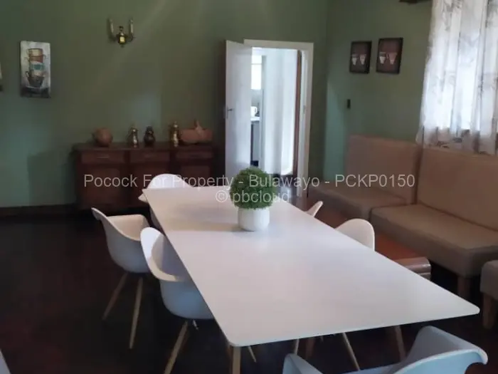 5 Bedroom House for Sale in Suburbs, Bulawayo