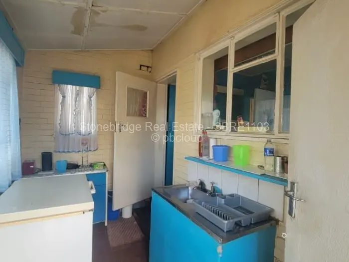 4 Bedroom House for Sale in Paddonhurst, Bulawayo