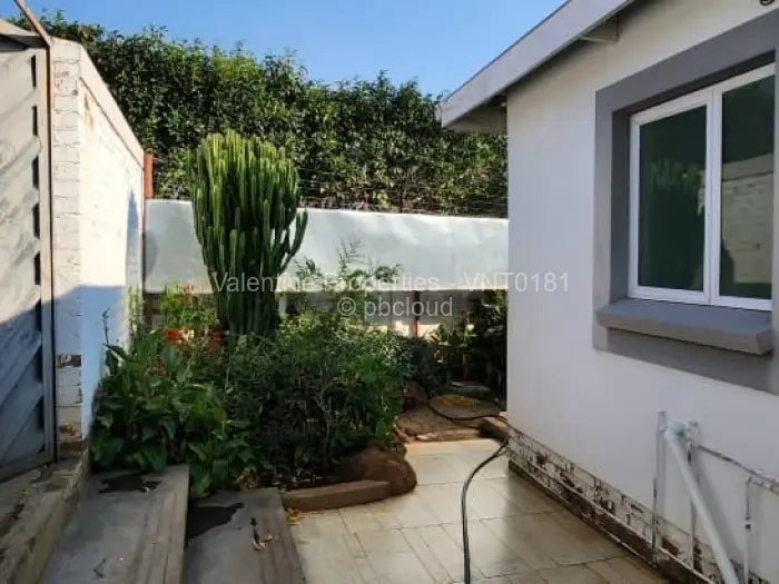 5 Bedroom House to Rent in Greystone Park, Harare