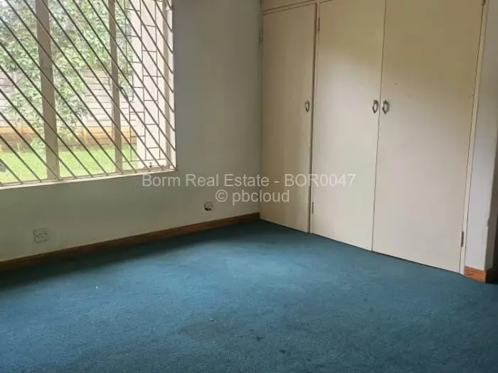 4 Bedroom House for Sale in Bluff Hill, Harare