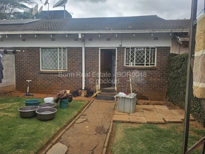 2 Bedroom Cottage/Garden Flat for Sale in Greystone Park, Harare