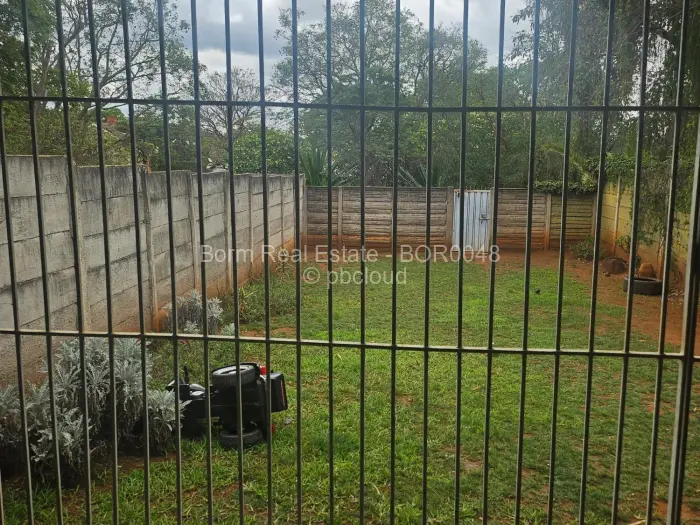 2 Bedroom Cottage/Garden Flat for Sale in Greystone Park, Harare