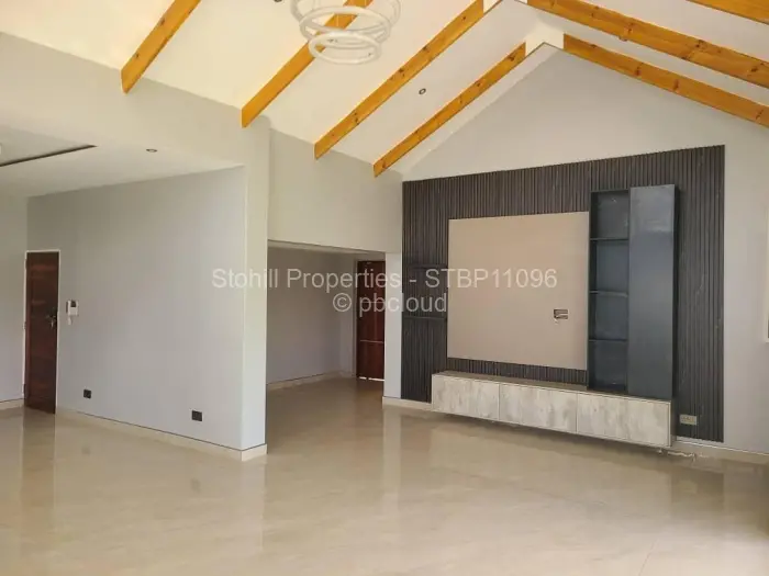 5 Bedroom House for Sale in Mount Pleasant Heights, Harare