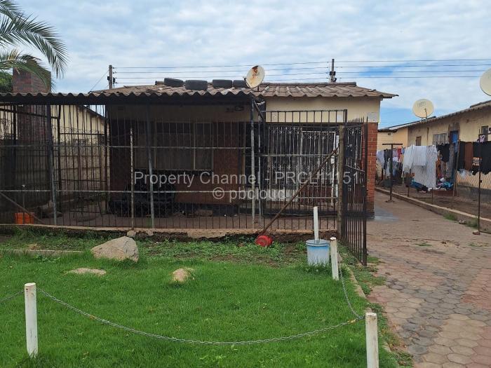 4 Bedroom House for Sale in Glen View, Harare