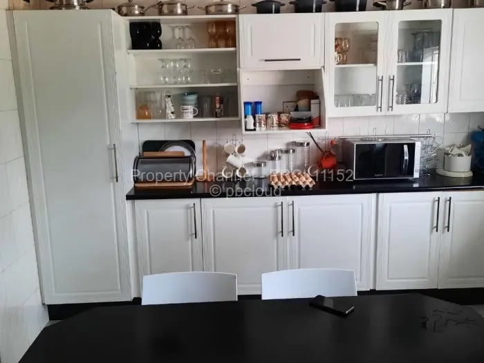 4 Bedroom House for Sale in Parklands, Bulawayo