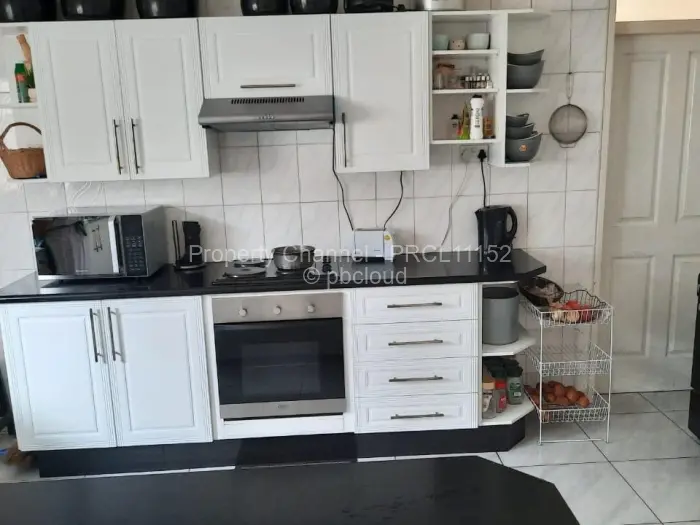 4 Bedroom House for Sale in Parklands, Bulawayo