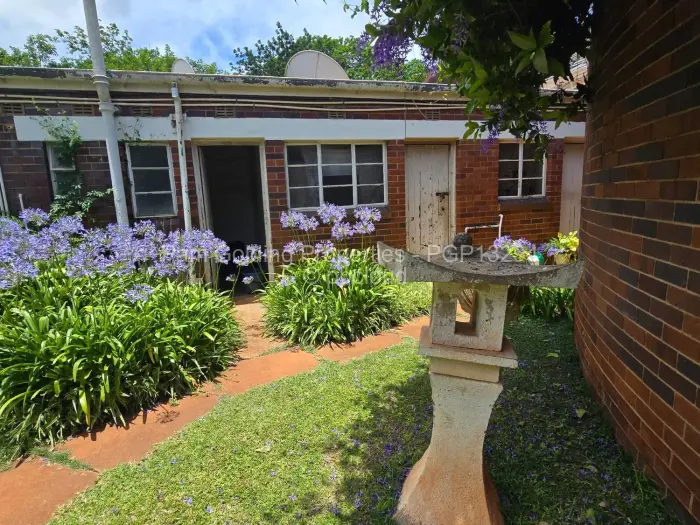 5 Bedroom House for Sale in Suburbs, Bulawayo