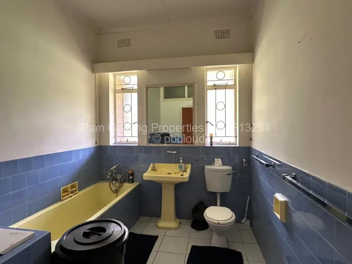 5 Bedroom House for Sale in Suburbs, Bulawayo