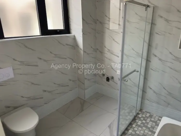 Flat/Apartment for Sale in Borrowdale, Harare