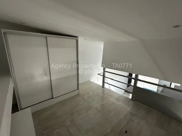 Flat/Apartment for Sale in Borrowdale, Harare