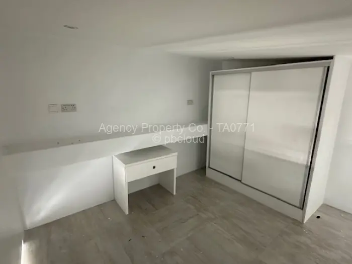 Flat/Apartment for Sale in Borrowdale, Harare