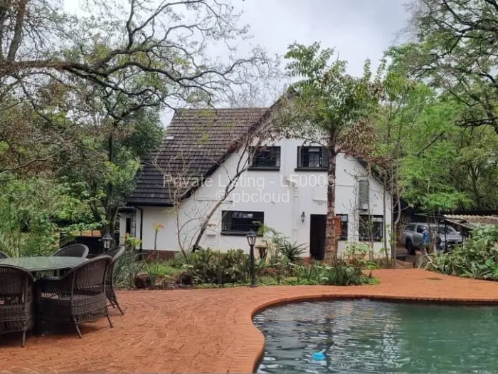 3 Bedroom House for Sale in Borrowdale, Harare