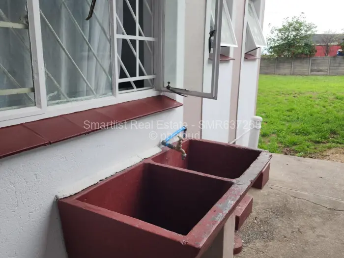 4 Bedroom House for Sale in Zimre Park, Harare